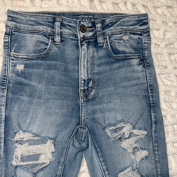 (6) American Eagle Ripped Skinny Jeans - Picture 3 of 7